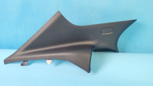 1776908802 - W177 A220 19R кришка стійки ліва задня A1776908802