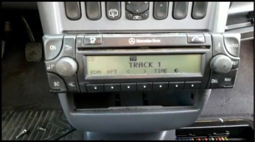 A2088200285 - Радио Беккер аудио 30 APS BE4716 код MERCEDES W168