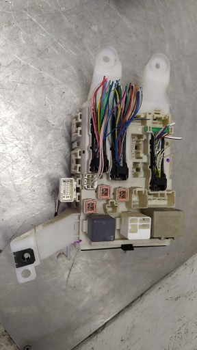 Модуль toyota auris i 1.6 16v bsi 82730-12220