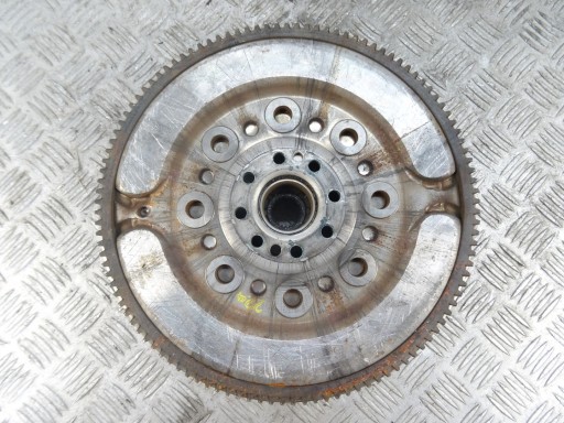 PEUGEOT 308 II T9 wheel flywheel clutch 1.2 THP