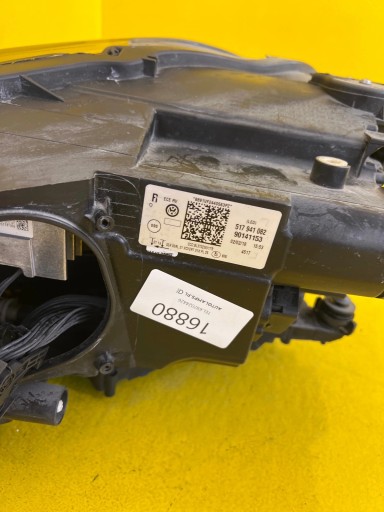 VW SPORTSVAN LIFT Licht rechts LED 517941082