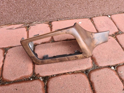 moulding of the dashboard Europa Mercedes CLS W218 A2186801871