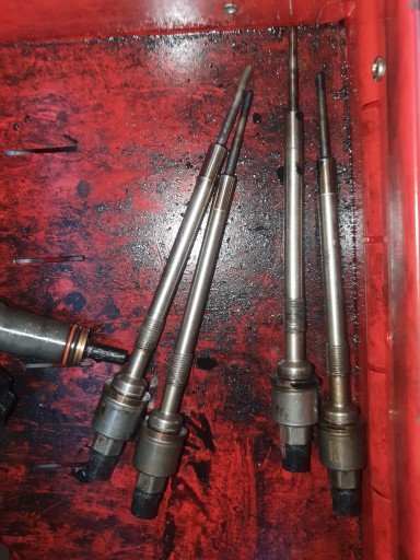 Свеча накаливания opel insignia 2.0 cdti дизель 118kw (160 hp) 55579436 2012 г.