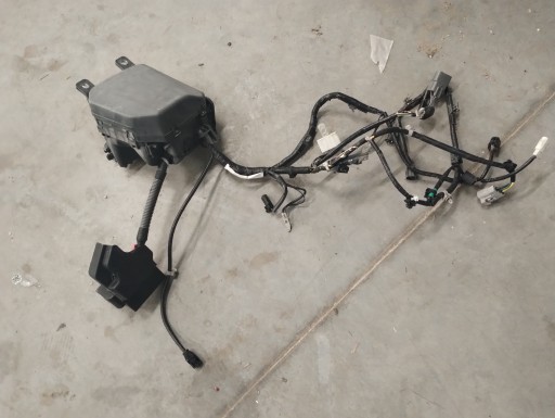 00000X - Mazda 3 bp iv usa седан жгут предохранителей плюс клемма