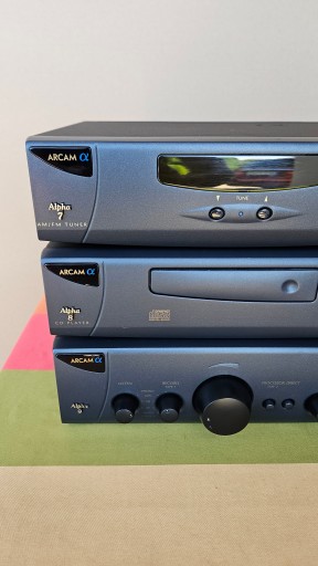 Arcam Alpha 9, Alpha 8cd, Alpha 7 tuner ### pilot • Cena