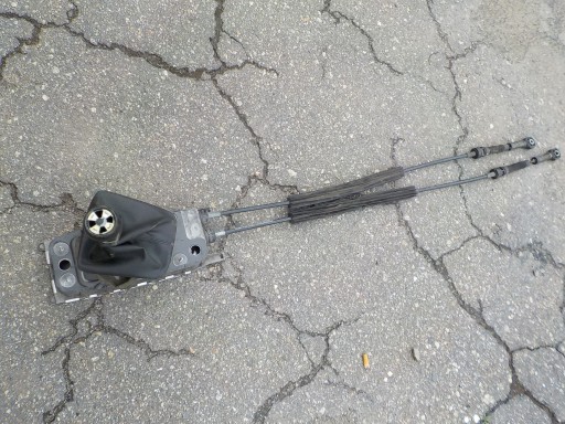Schalthebel Schaltkulisse getriebe vw golf V plus 1,6 FSI 6 getriebe 1K0711061A