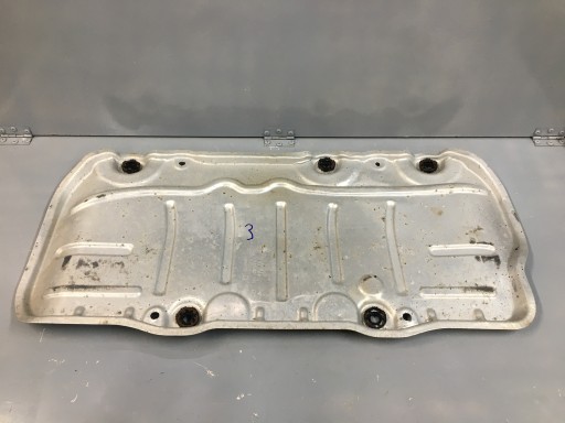 5Q0825701C - ГОЛЬФ VII ТЕПЛОВИЙ ЩИТ ЛИСТОВОГО МЕТАЛУ