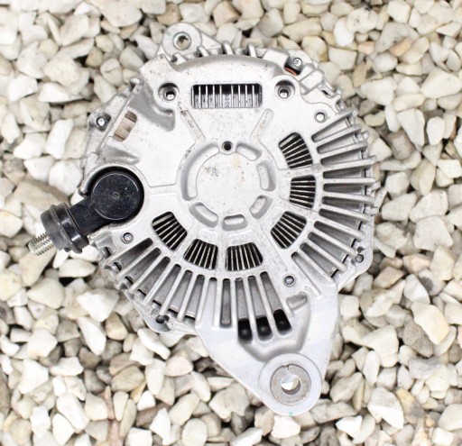 Subaru forester iii генератор 23700-aa670