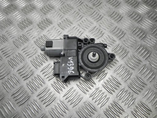 83450-J7720 - Электродвигатель стеклоподъемника kia pro cee'd iii 2021 задний левый 83450j77