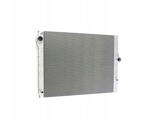 202508-7 - Водяний кулер bmw 7 f01 f02 08- 4.4 v8 t b