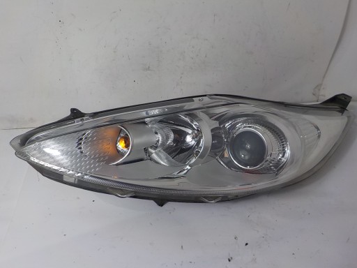FORD FIESTA VII MK7 light left front front UK