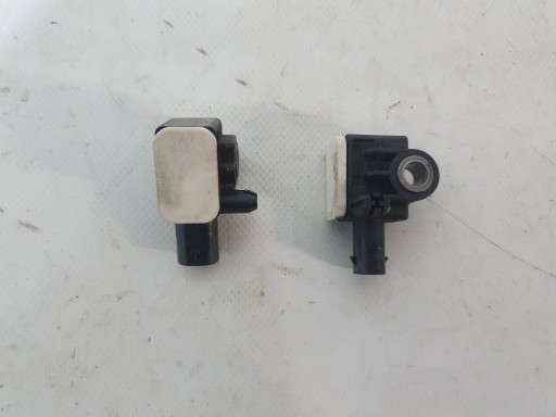 DODGE CHARGER CHALLENGER DURANGO impact sensor A1668210151 56054085AA