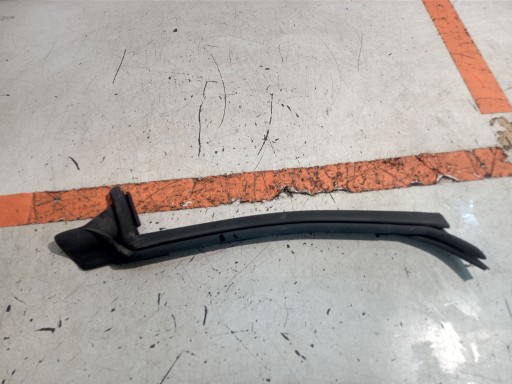 BMW 2 F44 прокладка задняя правая 7483120