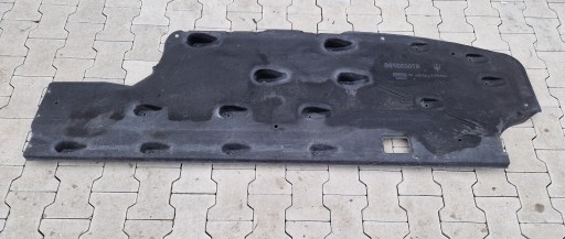 670030796 - КРЫШКА ШАССИ MASERATI GHIBLI ПРАВАЯ ОРИГИНАЛ