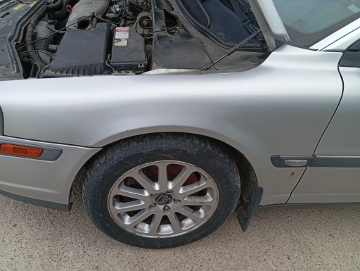 fender left front VOLVO S80 and 98-06
