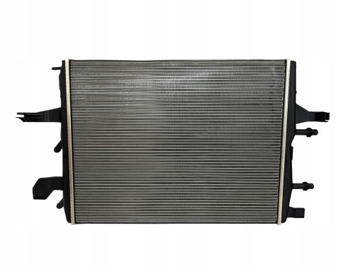 RadioR201/2454 - Охолоджувач води oem/oes (valeo) a-klasse (w177); 18- 50c2083x