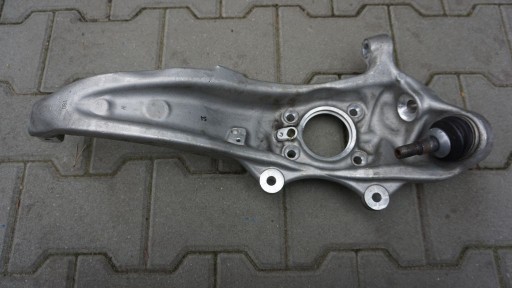 BMW 5 G30 G31 xd - levá otoč předek