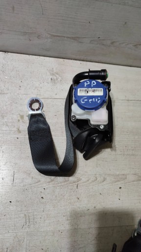 Toyota C-HR and 2019 front side right tension belt safety