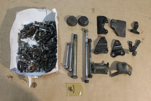 XVS1100.SRUBY - XVS 1100 DRAG STAR 02 БОЛТ ГВИНТИ ГВИНТИ КРІПЛЕННЯ