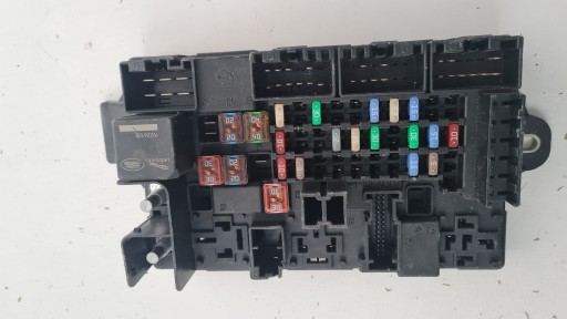 Блок предохранителей jaguar jx53-14n030-ac