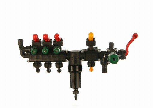 POL000153 - 3-СЕКЦІЙНИЙ СПЛІТТЕР ПОСТІЙНОГО ТИСКУ