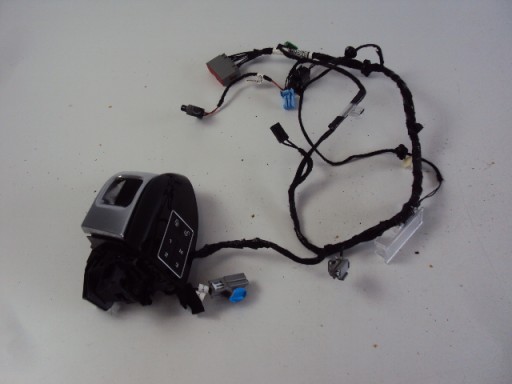 ВНУТРІШНЯ РУЧКА ДВЕРЕЙ RANGE ROVER VOGUE 2013-