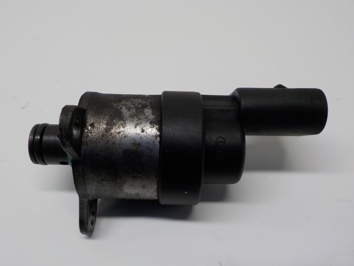 MERCEDES A W169 B W245 2.0 CDI Sensor des Kraftstoffsbehälters BOSCH