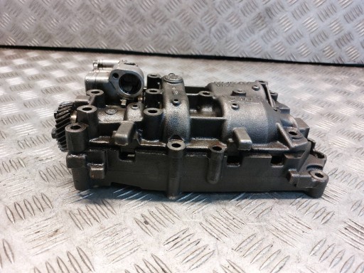 uljna pumpa VW PASSAT B6 2.0 TDI AUDI 03G115105H