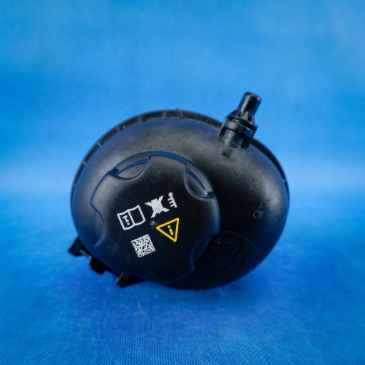 Scheibenwaschbehälter BMW X3 G01 X4 G02 X5 G05 X6 G06 17138610661 8610661