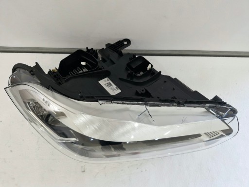 světlo pravá BMW X2 F39 FULL LED USA