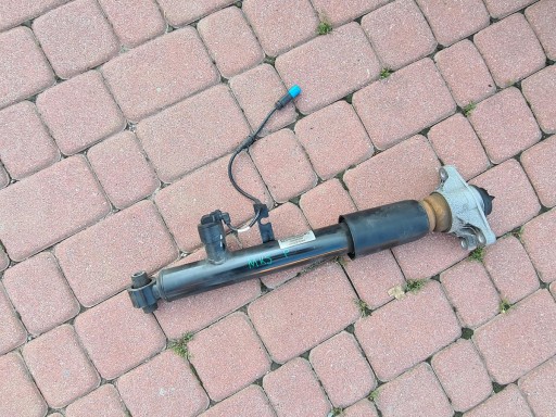 amortizer stražnji dio stražnji Toyota Supra MK5 6895295
