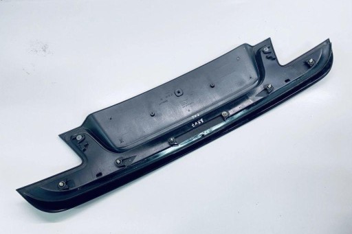 Окантовка кришки багажника bmw 7 (f01, f02) 51497205731 4,4 л бензин