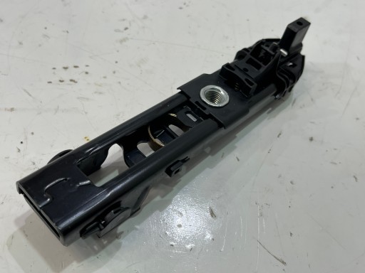 8V0857819| 888.112.777 - РЕГУЛИРОВКА ВЫСОТЫ РЕМНЯ VW GOLF VII 8V0857819