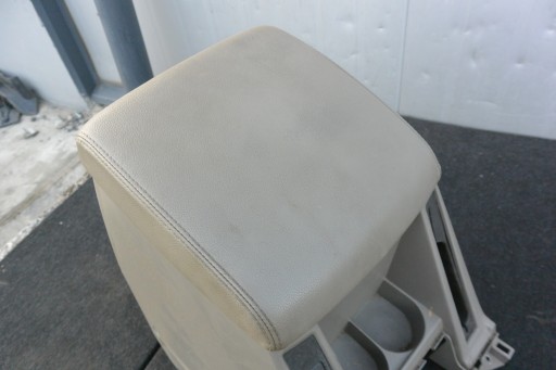 TUNEL central armrest passenger compartment leather NISSAN PATROL Y61