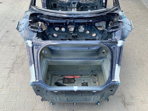 FIM5830 - PORSCHE 911 992 ЧВЕРТЬ ПЕРЕДНЯ ВАННА