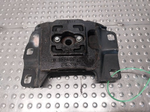 Stütze getriebehalter getriebestütze getriebelager 4N51-7M121-FD VOLVO V50 V40 S40 II FOCUS MK2 KUGA MK1