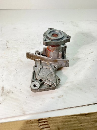 DS7G-8501-AA - Ford Fiesta MK7 водяний насос