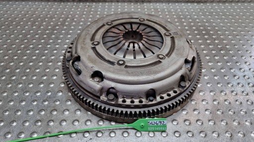 clutch wheel flywheel 05C105269B POLO VI 2G IBIZA V ARONA A1 82A 1.0 TSI