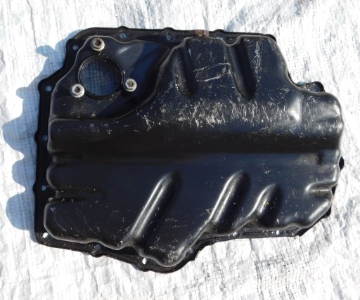 LEON IV 1.4 TFSI ГИБРИДНЫЙ МАСЛЯНЫЙ ПОДДОН 04E103600H