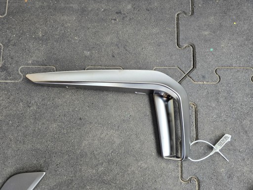 QUALI2605 - Решетка бампера левая bmw 5 g30 g31 m пакет сатин 8063267 новый