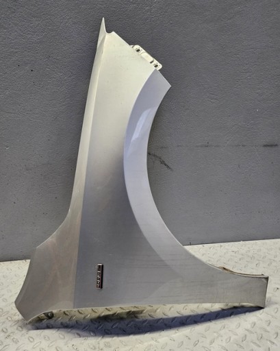 2 - Праве переднє крило rapid skoda 17> підйомник la7w