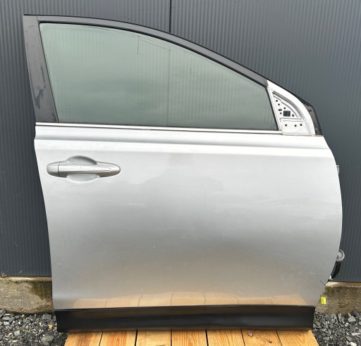 dveře pravé předek přední TOYOTA RAV4 IV 13- 1F7 kompletní