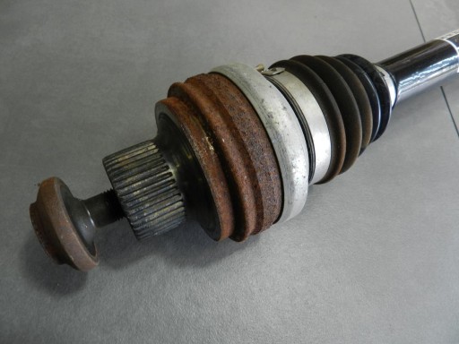 AUDI A5 8T 2.0 tdi semi-axis rear part 8K0501203M