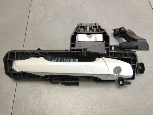 Mercedes-Benz GLE W166 handle right front UK 799 A2047602634