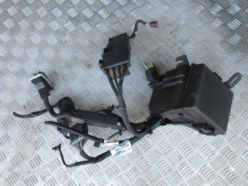 Ecosport ii lift 19 рік 1.0 блок запобіжників