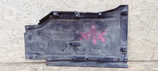 Крышка шасси левая AUDI A4 B9 8W0825207B *1*