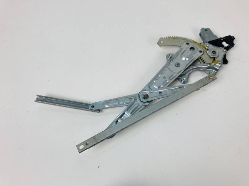 Mercedes-Benz X-class W470 window regulator right rear part