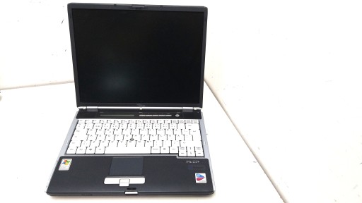 Laptop FUJITSU S7020 DOSKA MATRICA PUZDRO