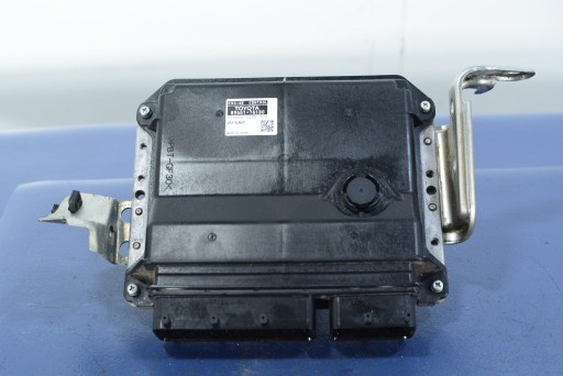 Контроллер двигателя lexus ct200h fl 1.8 89661-76180