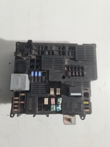 Блок предохранителей volvo xc90 31398003